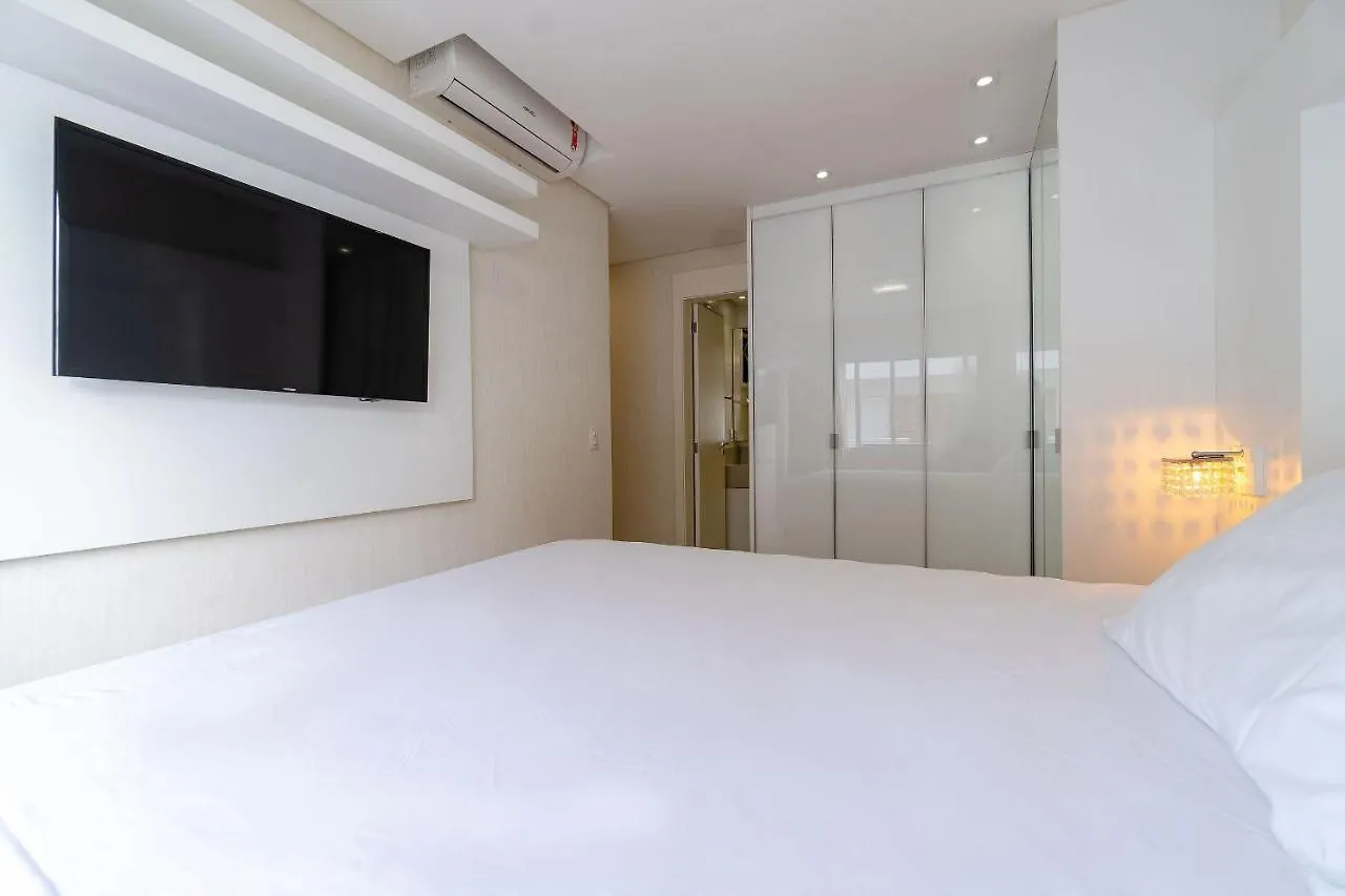 Varandas do Atlântico, Condo Frente Mar com Piscina Climatizada - Magnífico Apartamento - 3 quartos 6 pessoas Bombinhas Brésil