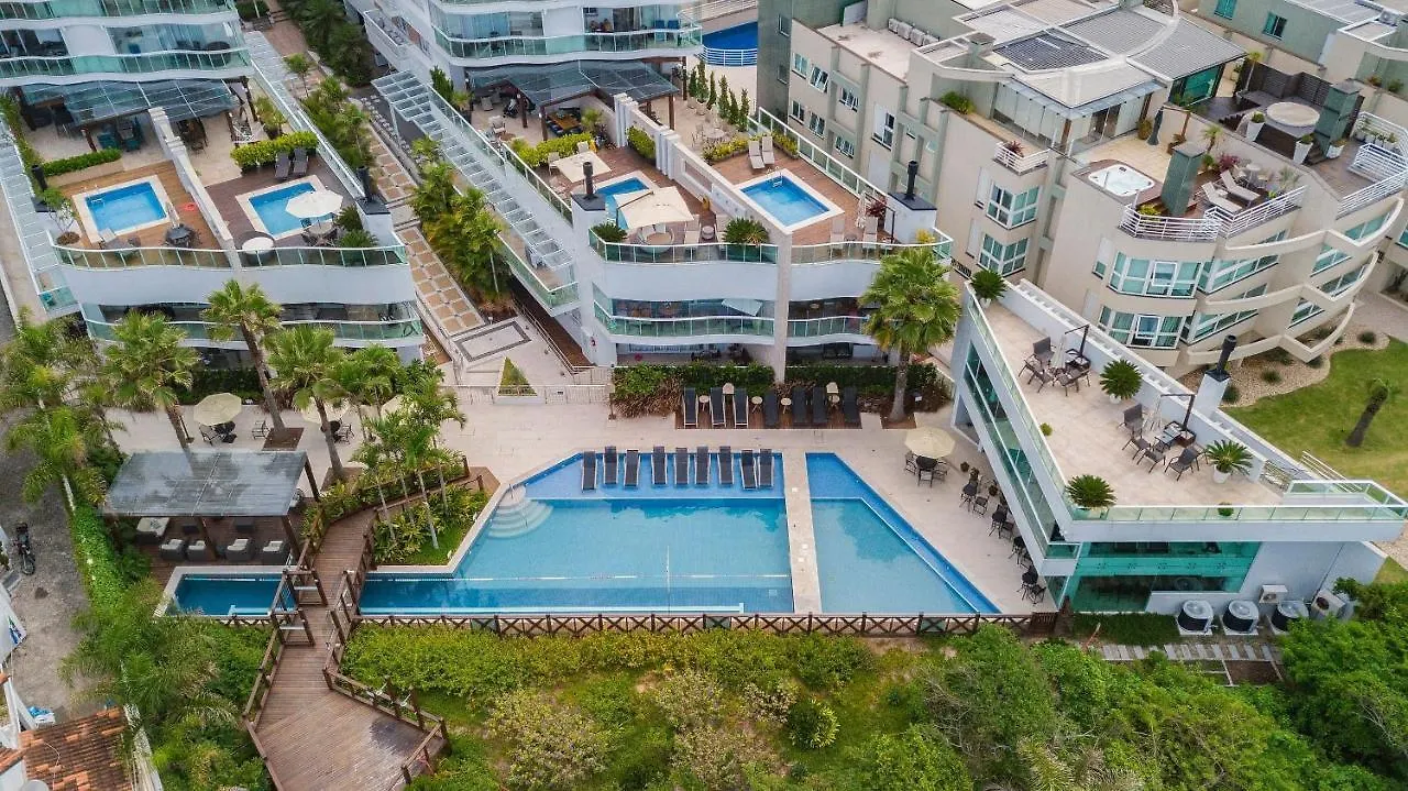 Varandas do Atlântico, Condo Frente Mar com Piscina Climatizada - Magnífico Apartamento - 3 quartos 6 pessoas Bombinhas Appartement