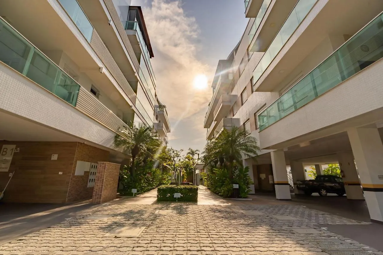 Varandas do Atlântico, Condo Frente Mar com Piscina Climatizada - Magnífico Apartamento - 3 quartos 6 pessoas Bombinhas Appartement